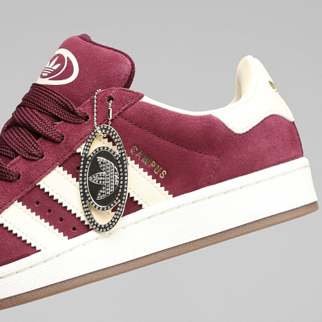 Adidas Originals - Baskets Femme Campus 00s W KK0049 Maroon Warm Vanilla Gold Metallic