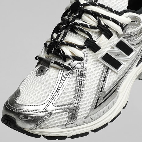 New Balance - Baskets 1906 Silver Metallic Black x SUPERLACED
