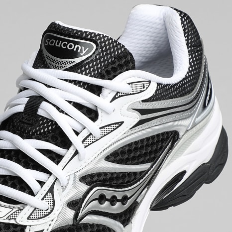 Saucony - Baskets Progrid Omni 9 Black White