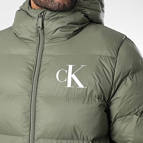 Calvin Klein - Doudoune Capuche Zippée RG513 Vert Kaki