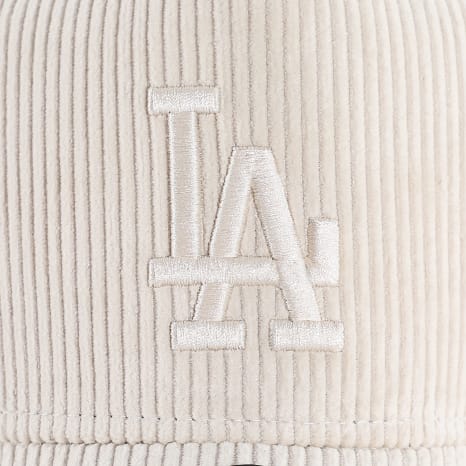 New Era - Casquette Trucker Velours Côtelé Tonal Cord LA Los Angeles Dodgers 60915925 Beige