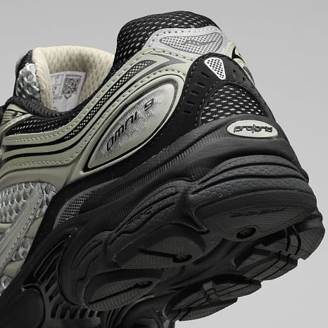 Saucony - Baskets Progrid Omni 9 Sage Black