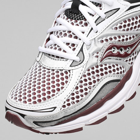 Saucony - Baskets Progrid Omni 9 White Maroon