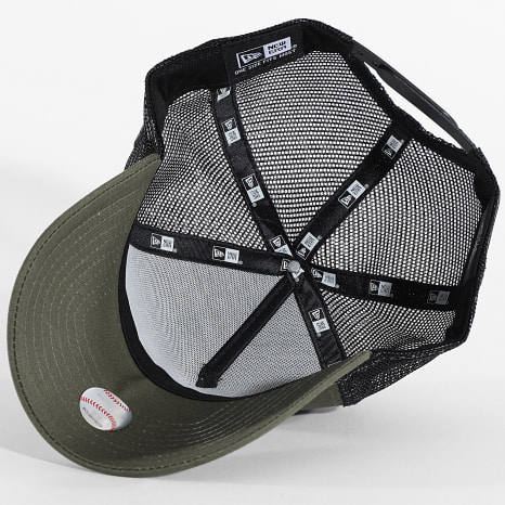 New Era - Casquette Trucker League Essential NY New York Yankees 11871464 Vert Kaki Noir