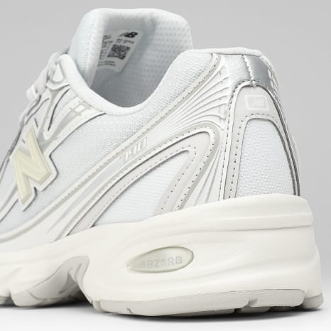 New Balance - Baskets 740 U7408LZ White