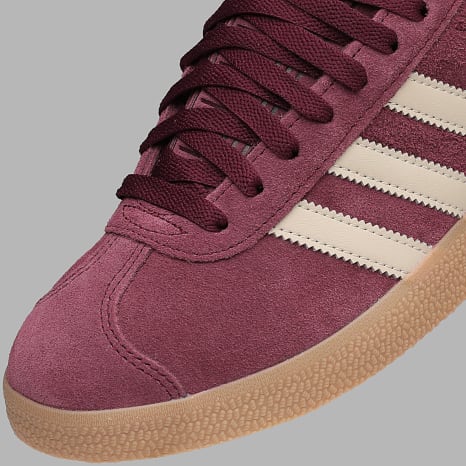 Adidas Originals - Baskets Gazelle KJ7685 Maroon Khaki Three Gum 4